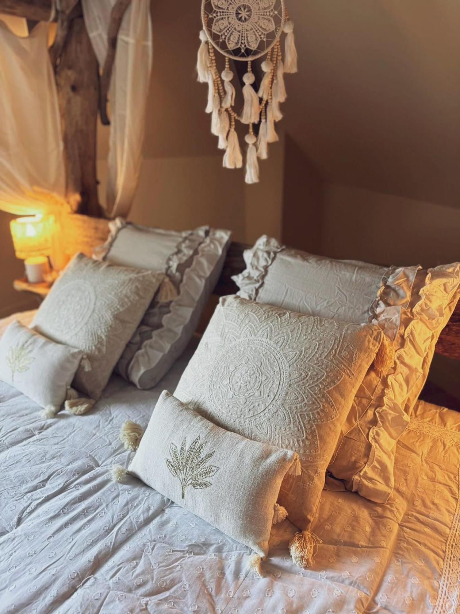 Duplex Safari Jusqu'A 4 Personnes, Spa, Cinema Et Lit Sous Les Arbres, Day Use, 10 Min Centre Amiens Luaran gambar