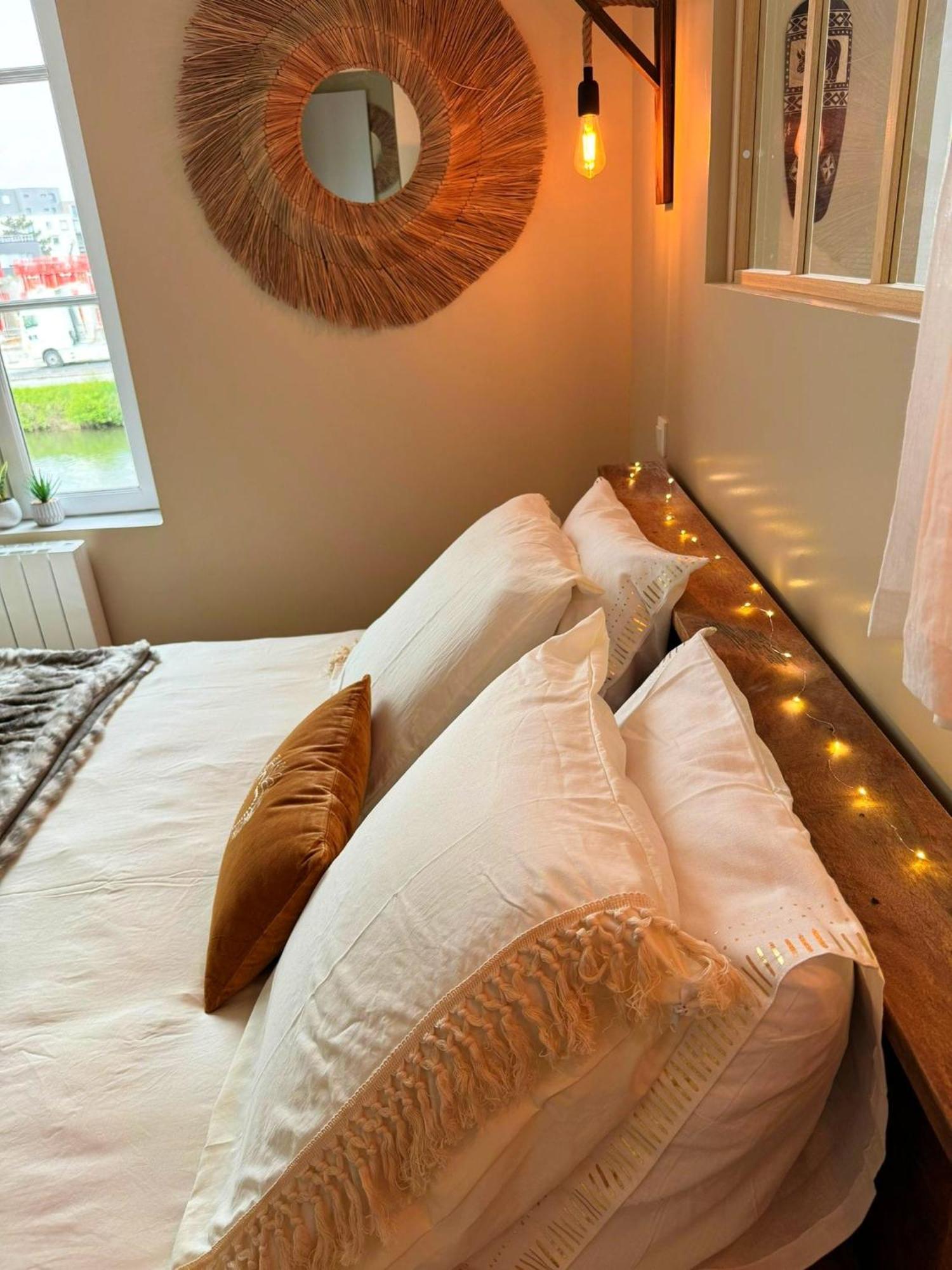 Duplex Safari Jusqu'A 4 Personnes, Spa, Cinema Et Lit Sous Les Arbres, Day Use, 10 Min Centre Amiens Luaran gambar