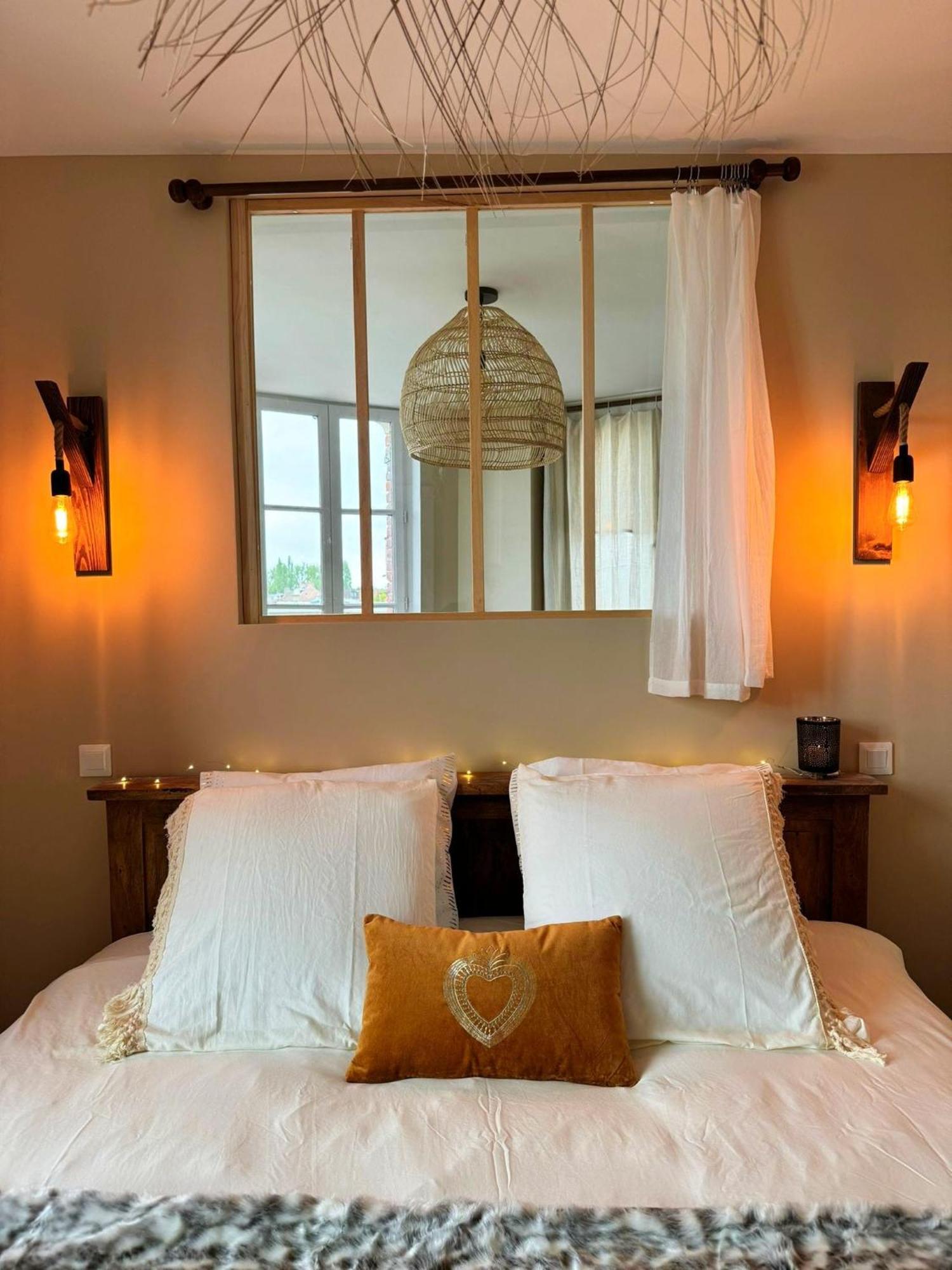 Duplex Safari Jusqu'A 4 Personnes, Spa, Cinema Et Lit Sous Les Arbres, Day Use, 10 Min Centre Amiens Luaran gambar